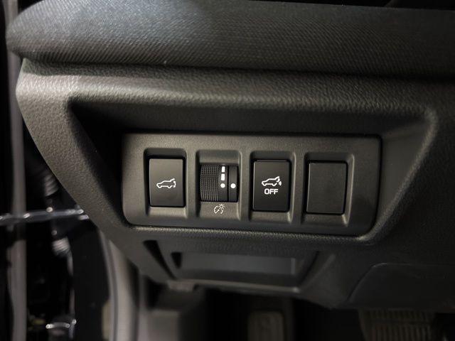 Photo of 2025 Crystal Black Silica Subaru Outback