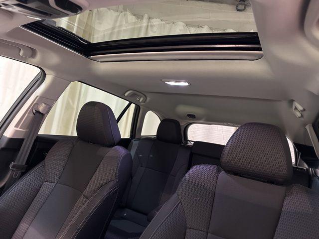 Photo of 2025 Crystal Black Silica Subaru Outback