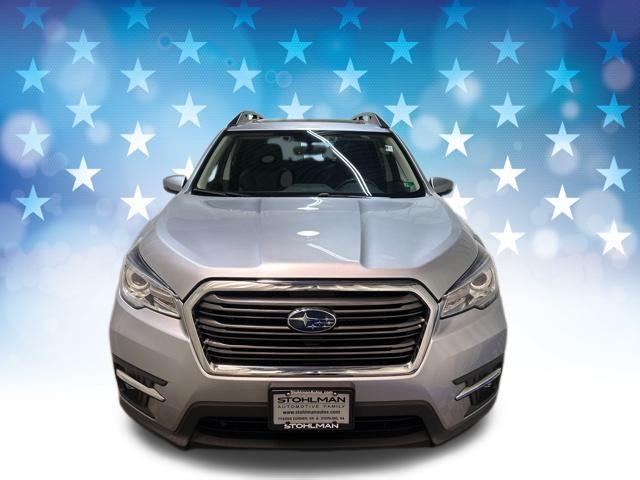 Photo of 2022 Ice Silver Metallic Subaru Ascent