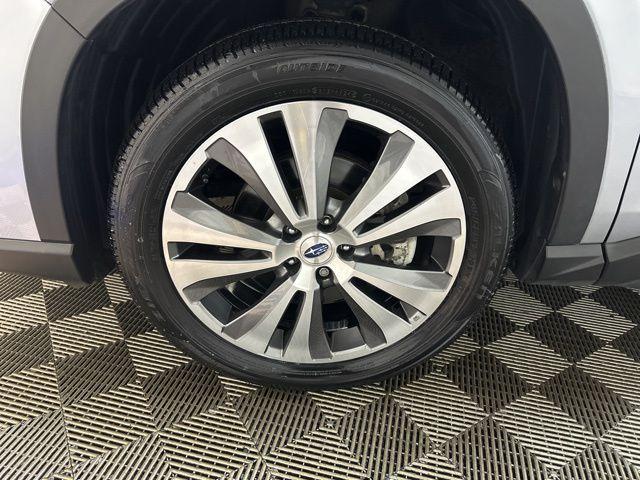 Photo of 2022 Ice Silver Metallic Subaru Ascent
