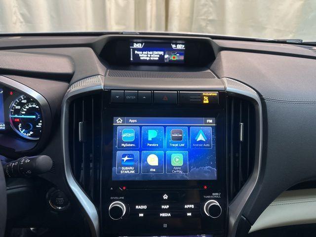 Photo of 2022 Ice Silver Metallic Subaru Ascent