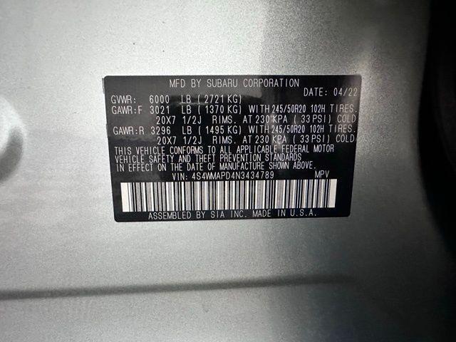 Photo of 2022 Ice Silver Metallic Subaru Ascent