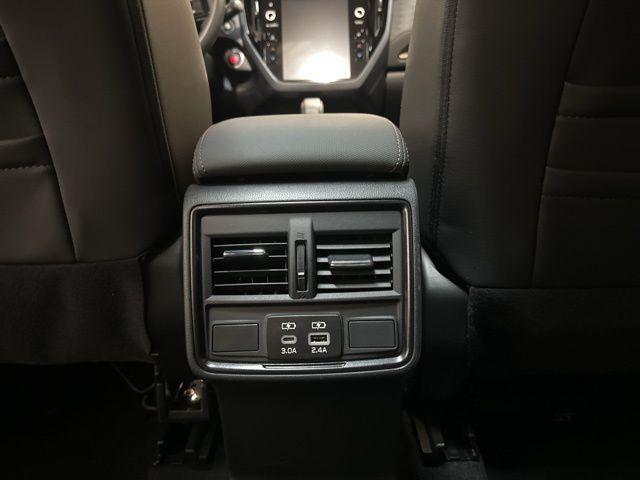 Photo of 2025 Crystal White Pearl Subaru Forester
