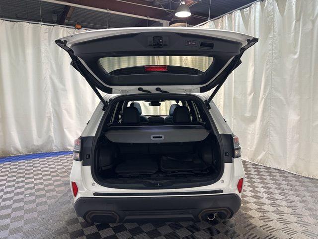 Photo of 2025 Crystal White Pearl Subaru Forester