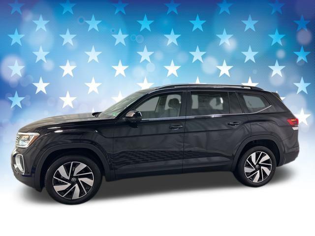 Photo of 2025 Deep Black Pearl Volkswagen Atlas