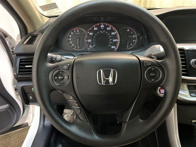 Photo of 2015 White Orchid Pearl Honda Accord