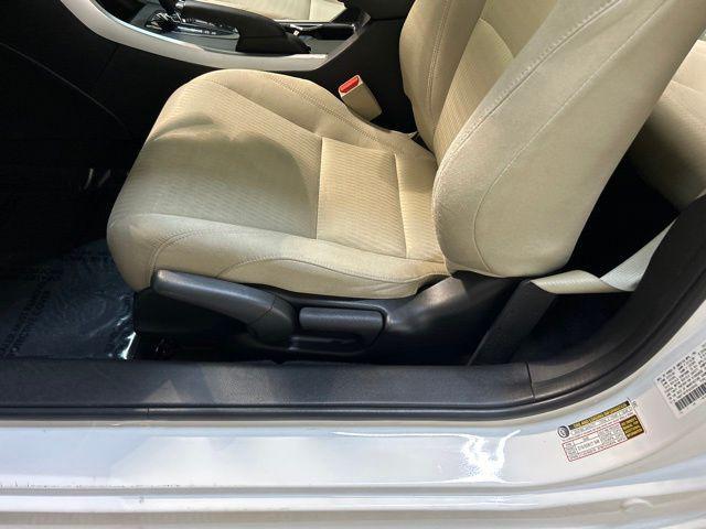 Photo of 2015 White Orchid Pearl Honda Accord