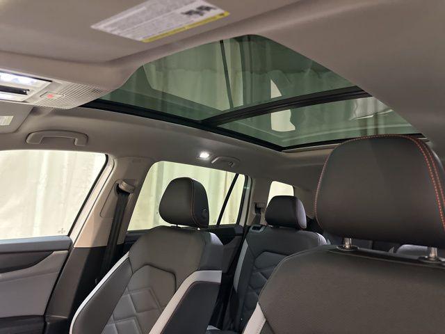 Photo of 2026 Opal White Pearl Volkswagen Atlas