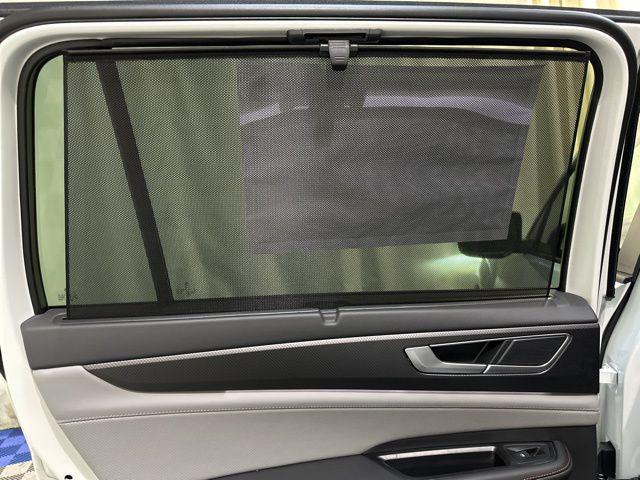 Photo of 2026 Opal White Pearl Volkswagen Atlas