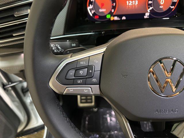 Photo of 2026 Opal White Pearl Volkswagen Atlas