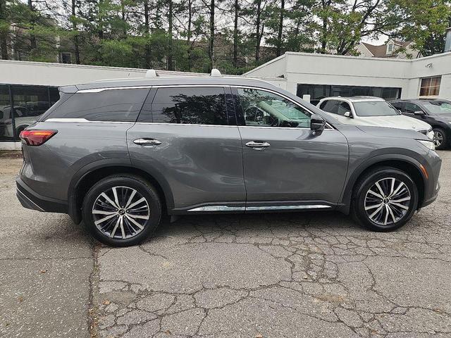 Photo of 2023 Graphite Shadow INFINITI QX60