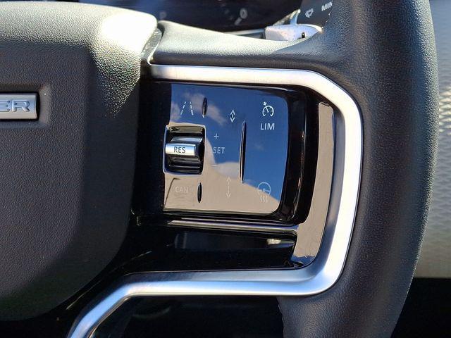 Photo of 2023 Fuji White Land Rover Range Rover Evoque