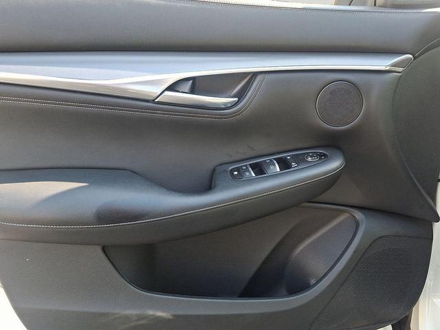 Photo of 2022 Majestic White INFINITI QX55
