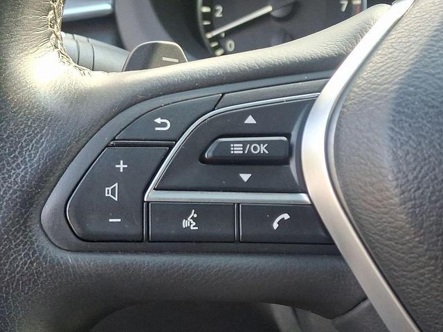 Photo of 2022 Majestic White INFINITI QX55