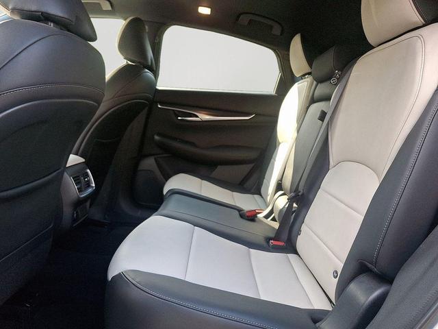 Photo of 2022 Majestic White INFINITI QX55