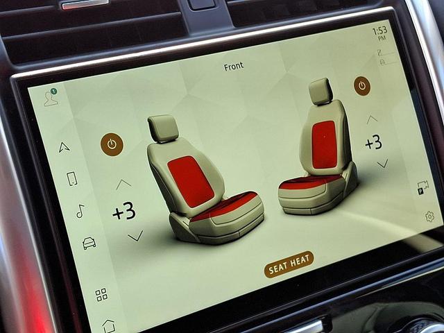 Photo of 2024 Fuji White Land Rover Discovery