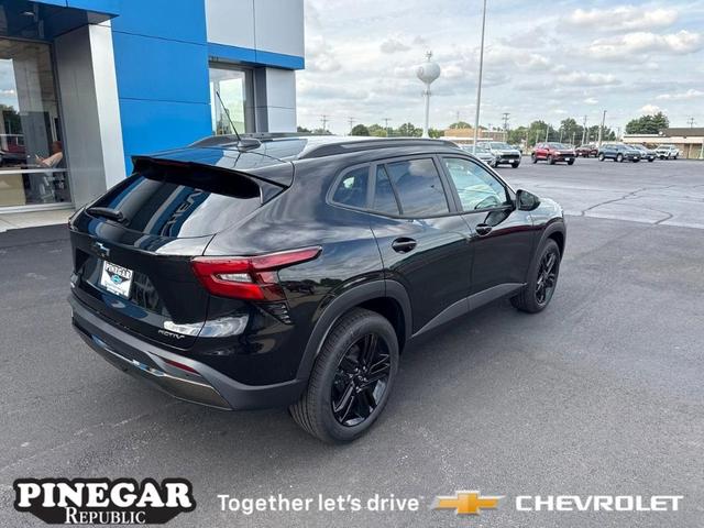 Photo of 2025 Mosaic Black Metallic Chevrolet Trax
