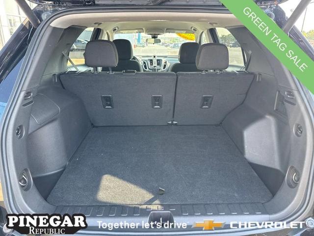 Photo of 2024 Mosaic Black Metallic Chevrolet Equinox