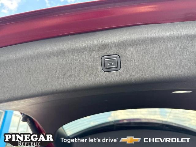 Photo of 2022 Cherry Red Tintcoat Buick Enclave