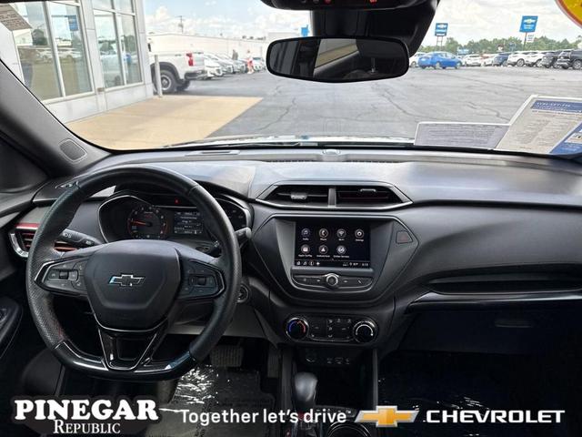 Photo of 2022 Mosaic Black Metallic Chevrolet Trailblazer