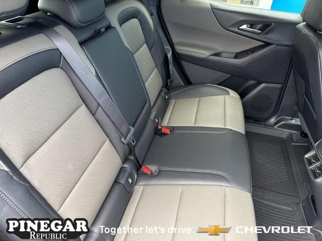 Photo of 2026 Mosaic Black Metallic Chevrolet Equinox