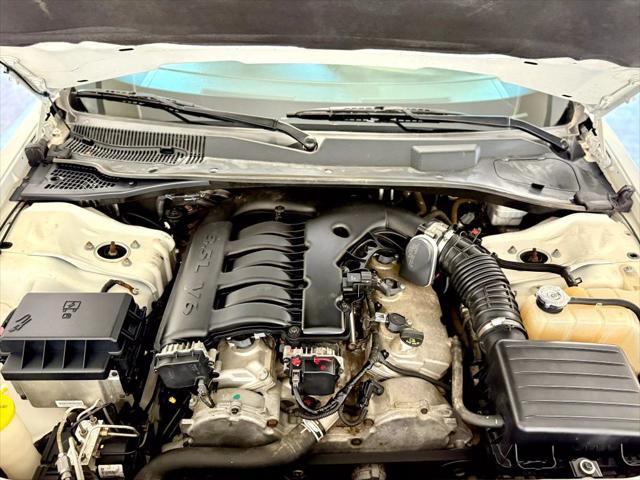 Photo of 2006  Dodge Magnum