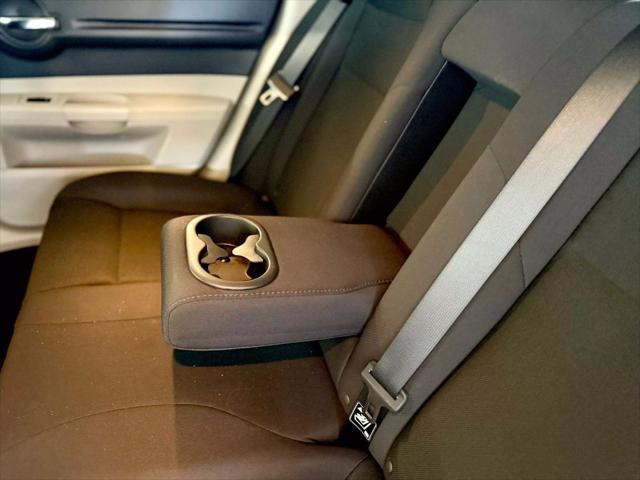 Photo of 2006  Dodge Magnum