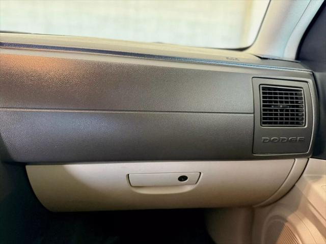 Photo of 2006  Dodge Magnum