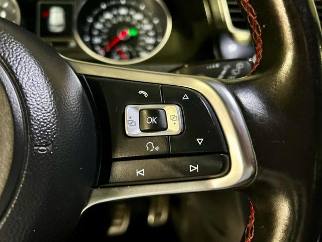 Photo of 2016 Deep Black Pearl Volkswagen Golf GTI