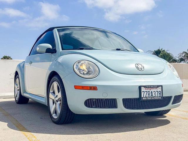 Photo of 2010 Aquarius Blue Volkswagen New Beetle