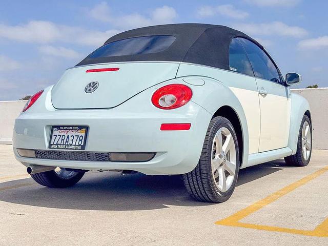 Photo of 2010 Aquarius Blue Volkswagen New Beetle