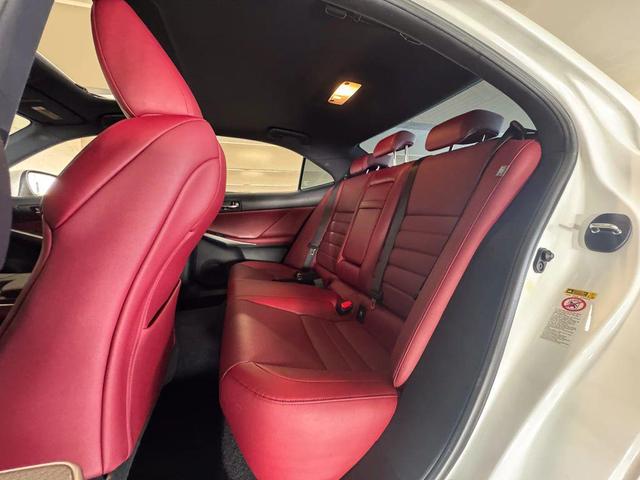 Photo of 2016 White Lexus IS 200t