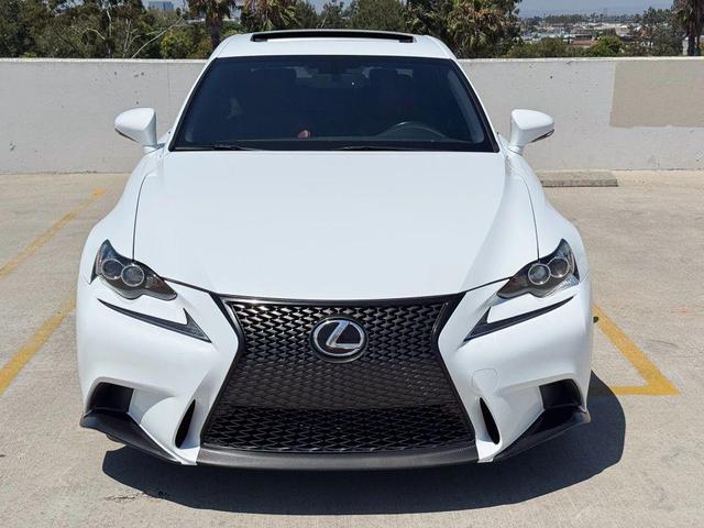 Photo of 2016 White Lexus IS 200t