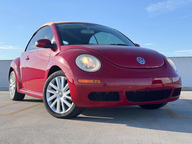 Photo of 2008 Red Volkswagen New Beetle