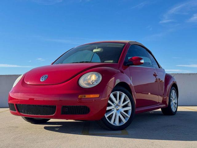 Photo of 2008 Red Volkswagen New Beetle
