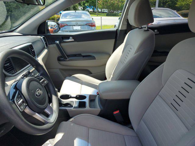 Photo of 2022 Steel Gray Kia Sportage