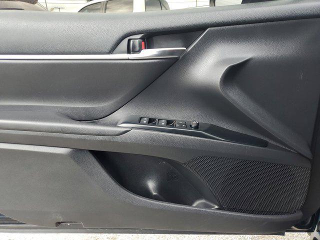Photo of 2020 Galactic Aqua Mica Toyota Camry