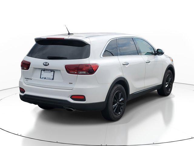 Photo of 2020 Snow White Pearl Kia Sorento