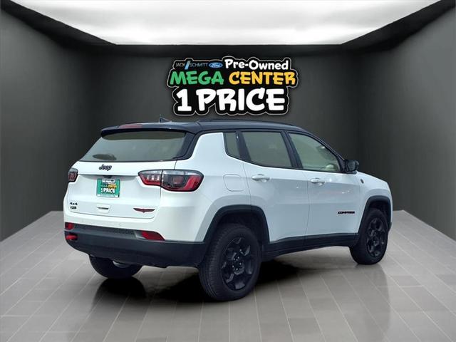 Photo of 2023 Bright White Clearcoat Jeep Compass