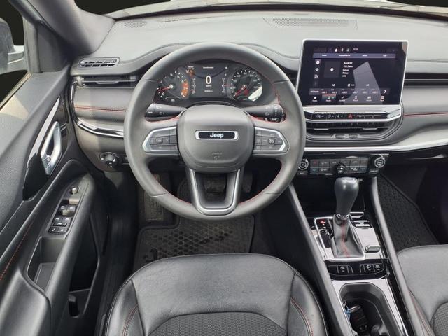Photo of 2023 Bright White Clearcoat Jeep Compass