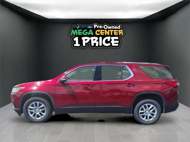 Photo of 2018 Cajun Red Tintcoat Chevrolet Traverse