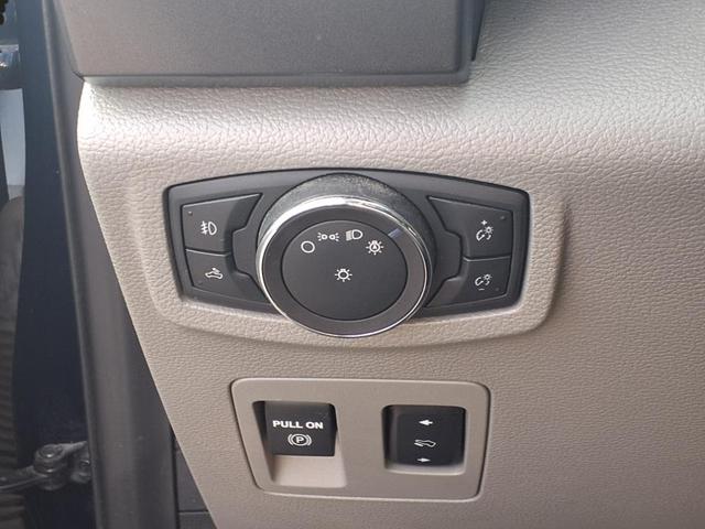 Photo of 2019 Blue Jeans Metallic Ford F-150