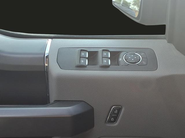 Photo of 2019 Blue Jeans Metallic Ford F-150
