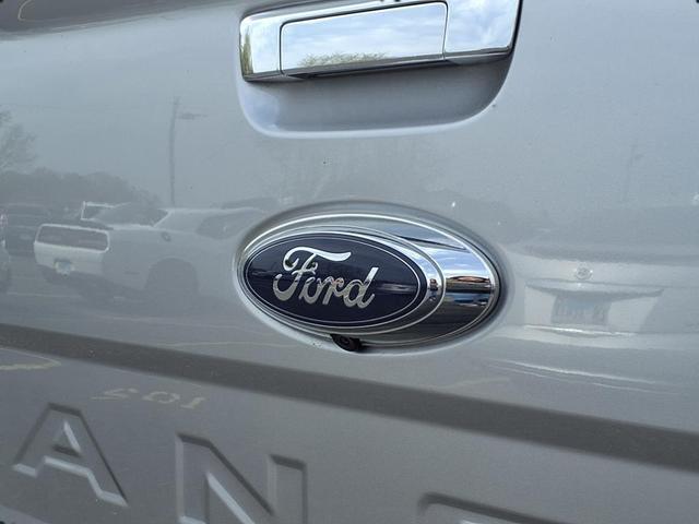 Photo of 2022 Iconic Silver Metallic Ford Ranger
