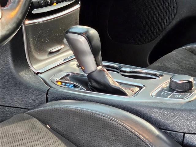 Photo of 2020 Diamond Black Crystal Pearlcoat Jeep Grand Cherokee