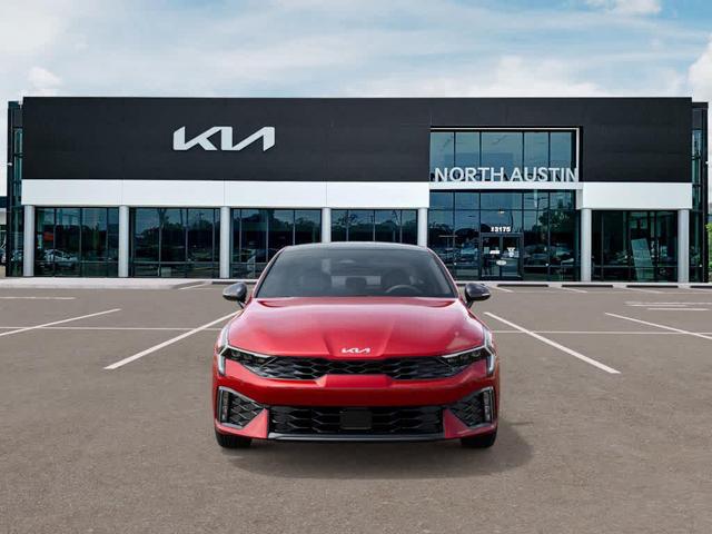 Photo of 2026 Runway Red Kia K5