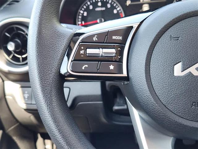Photo of 2024 Gravity Gray Kia Forte