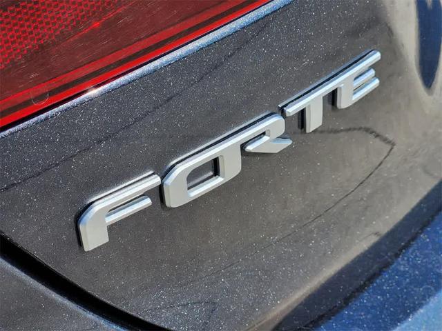 Photo of 2024 Gravity Gray Kia Forte