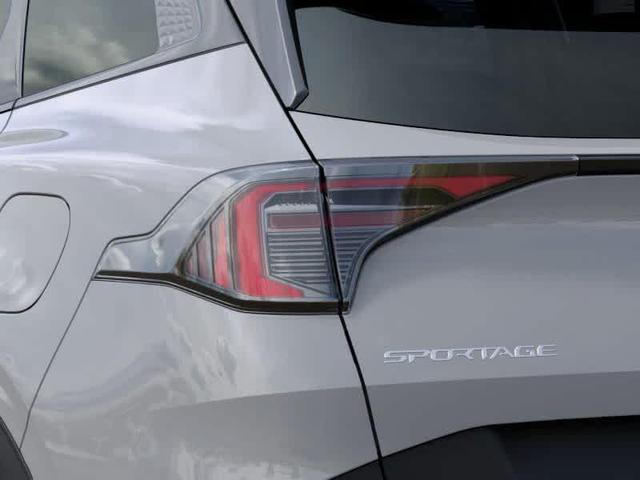 Photo of 2026 Wolf Gray Kia Sportage Hybrid