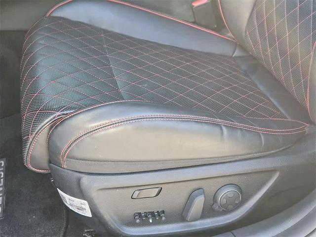 Photo of 2022 Mallorca Blue Genesis G70